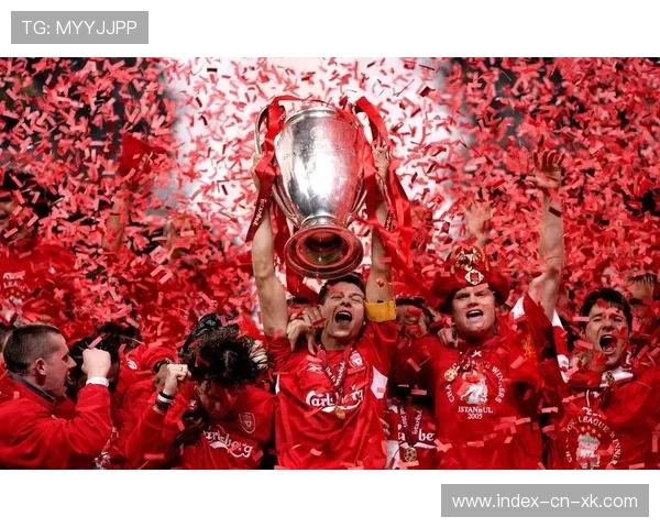 巴西锋线两将重伤，主帅脸色铁青：足球背后的悲情与坚韧